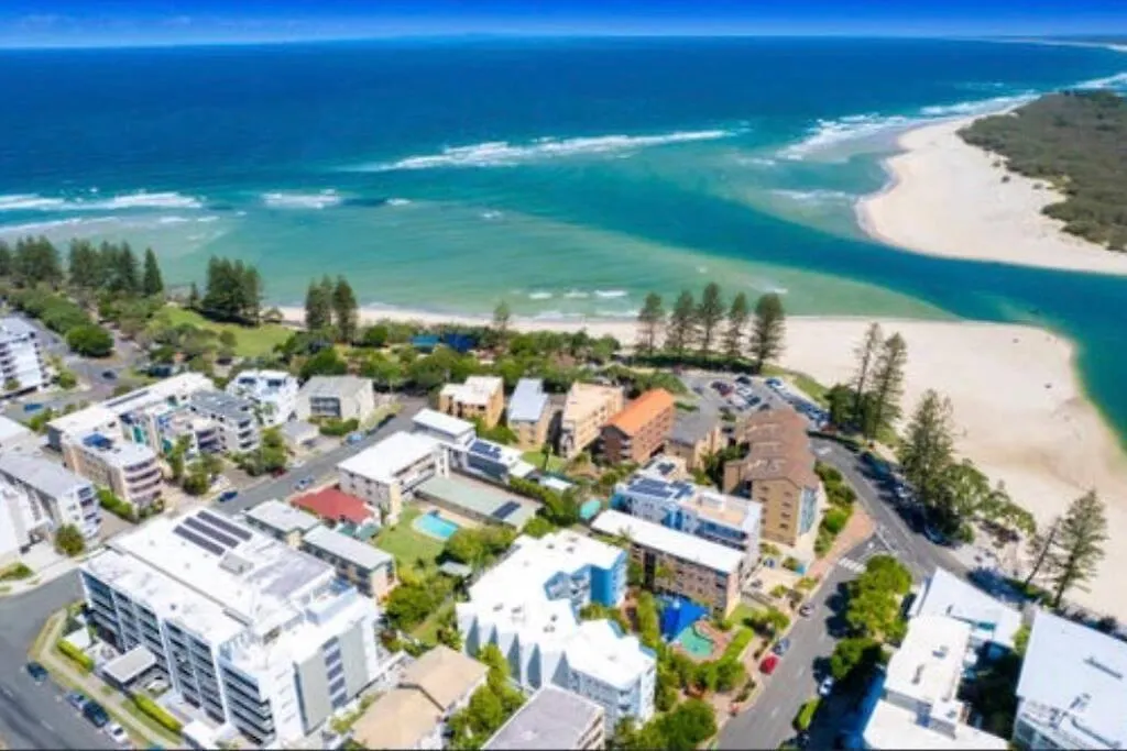 דירה קלונדרה Callie Beach Escape - Beachside View, Family Friendly, Walk Everywhere